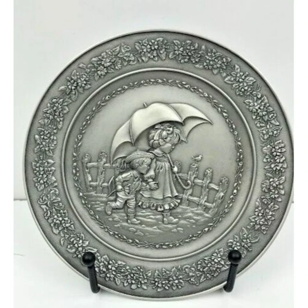 Hallmark Little Gallery Pewter Plate 1984 -